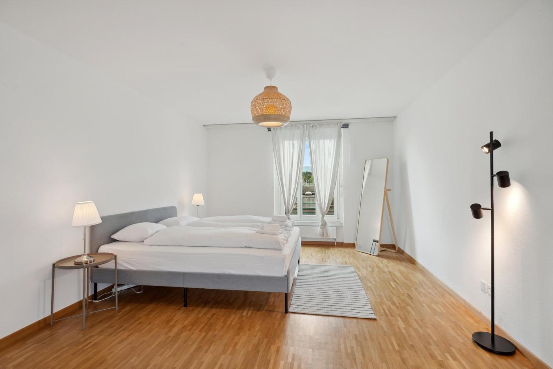 Spacious Central Apartments Hoting Zurich Ngoại thất bức ảnh