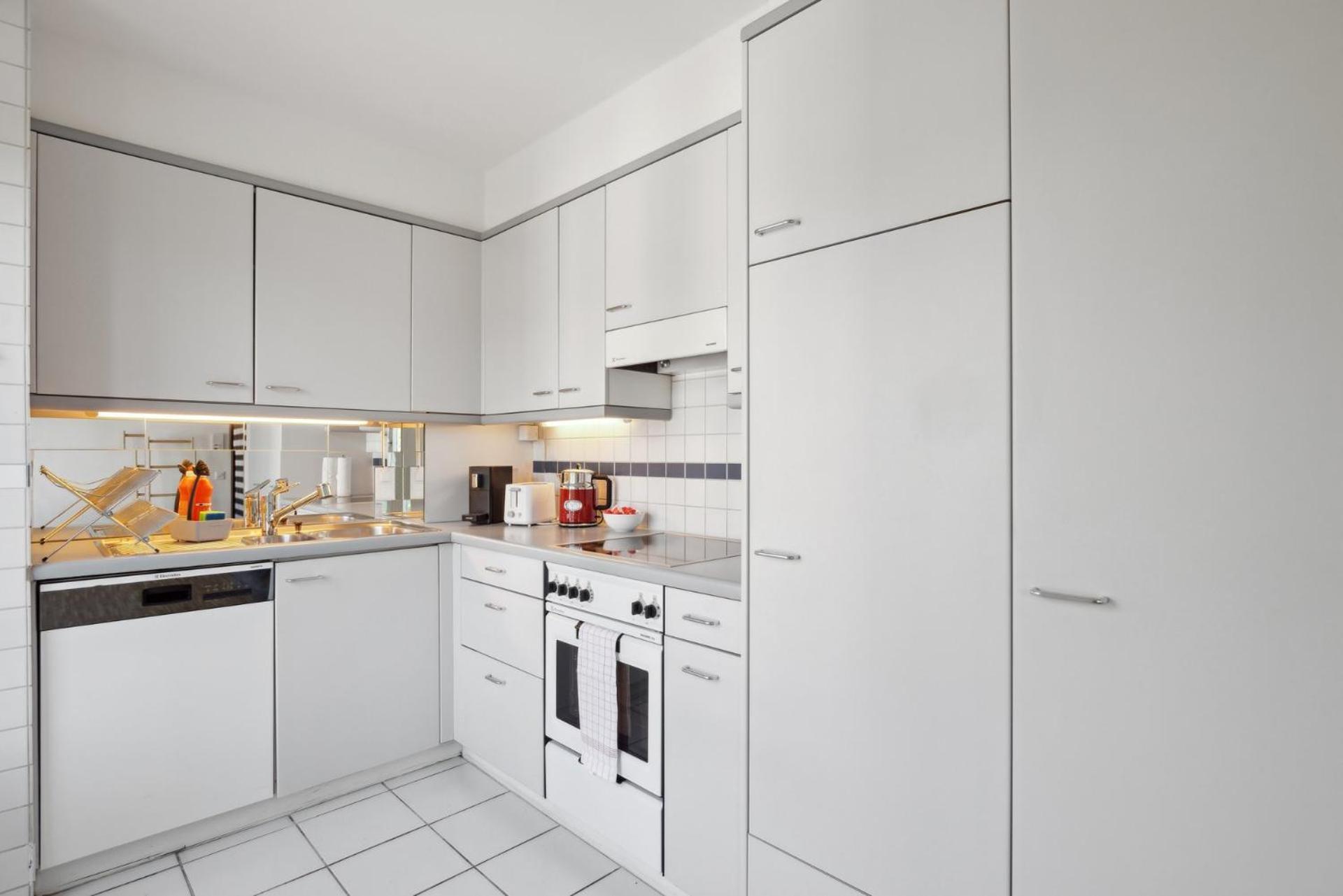 Spacious Central Apartments Hoting Zurich Ngoại thất bức ảnh