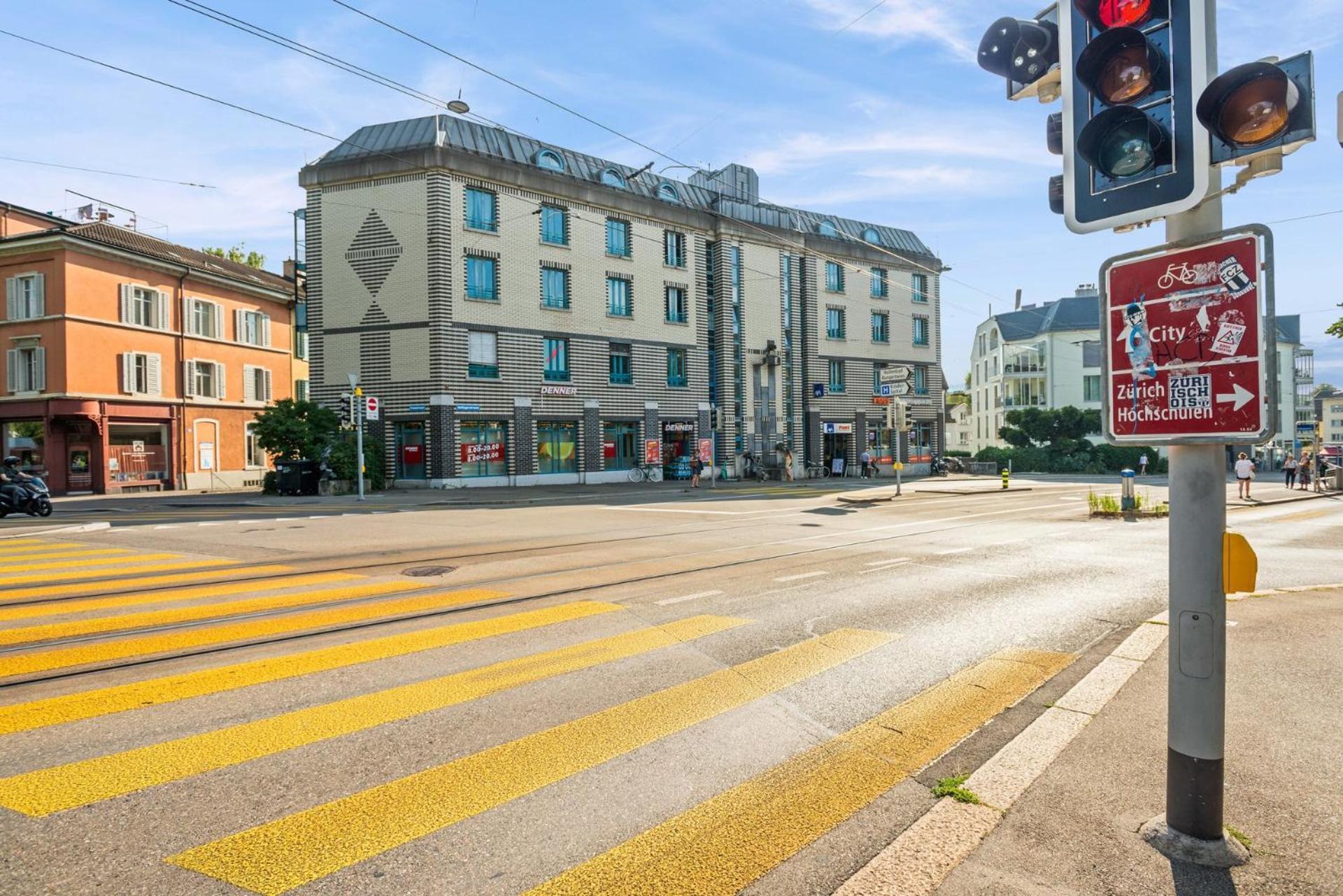 Spacious Central Apartments Hoting Zurich Ngoại thất bức ảnh